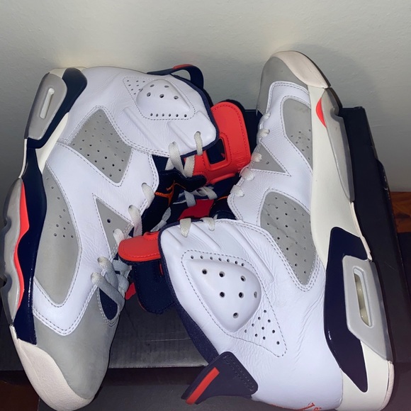 Retro Jordan 6 "Tinker" Size 10.5 VNDS - Picture 2 of 7